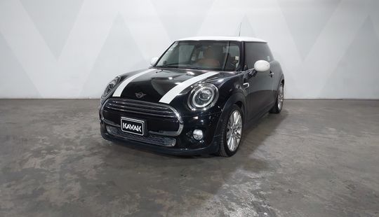 Mini • Cooper