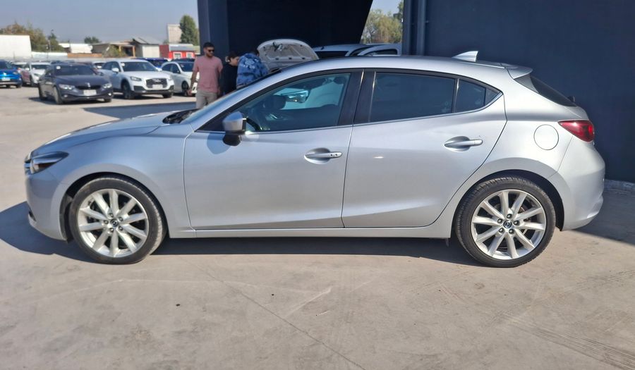 Mazda 3 2.5 SKYACTIV-G GT AUTO SPORT A. BOSE Hatchback 2017