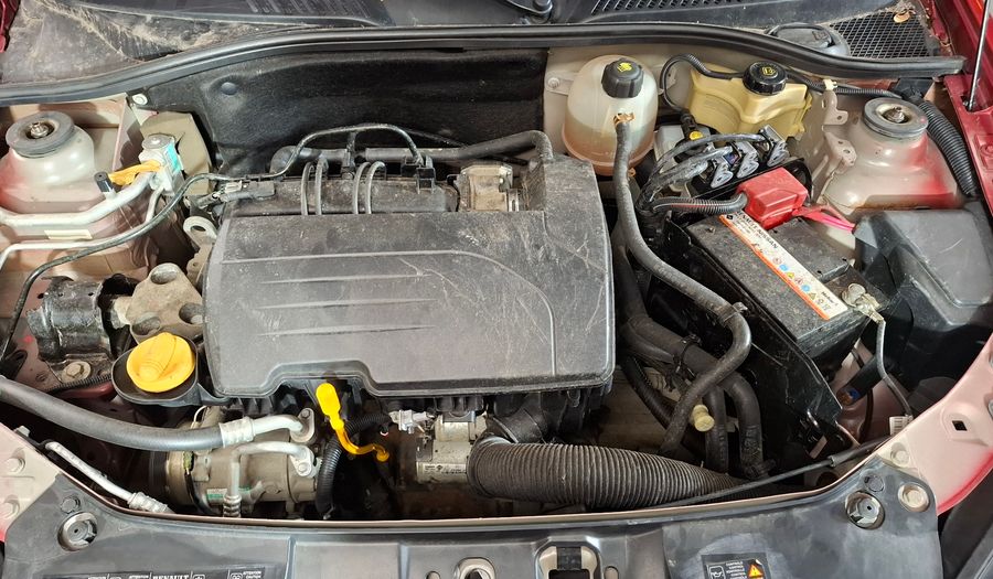 Renault Clio 1.1 DYNAMIQUE Hatchback 2015
