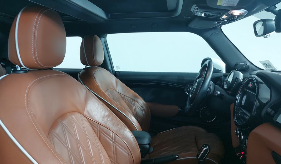 Mini Cooper S 2.0 COOPER HOT CHILI DCT Hatchback 2019