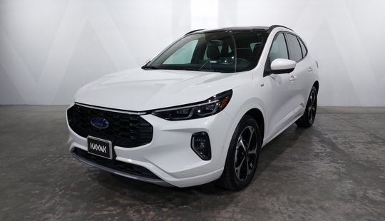 Ford • Escape