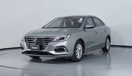 2022 • 51,416 km • Automático