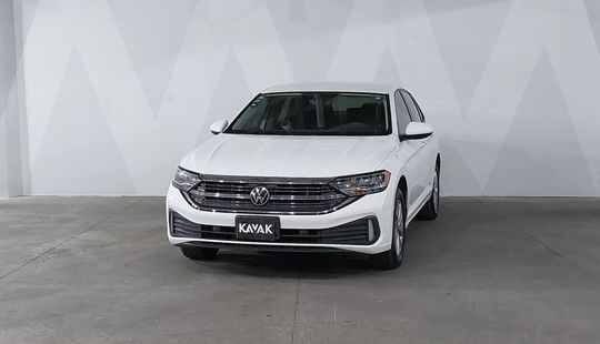 Volkswagen • Jetta