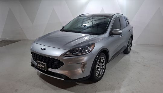 Ford • Escape