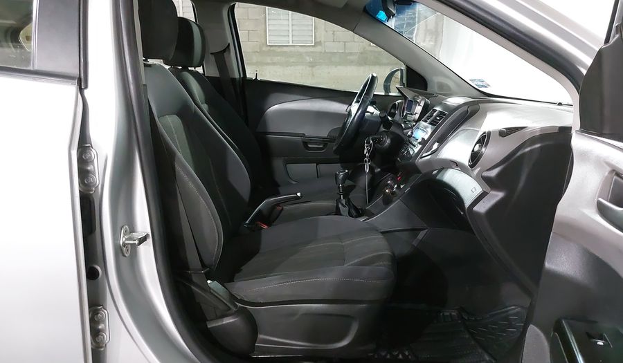 Chevrolet Sonic 1.6 MT D LT Sedan 2016