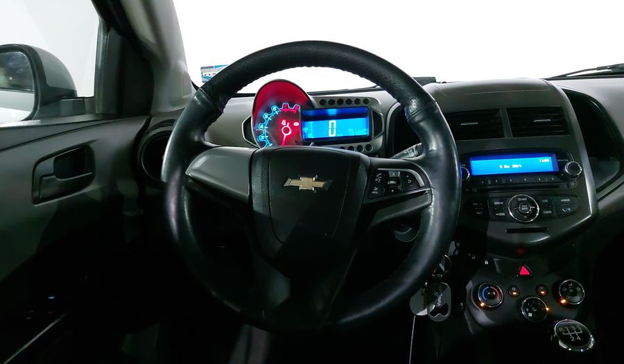Chevrolet Sonic 1.6 MT D LT Sedan 2016