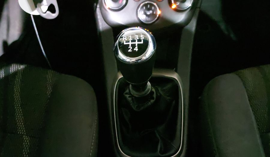 Chevrolet Sonic 1.6 MT D LT Sedan 2016