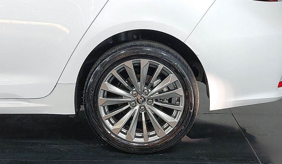 Toyota Corolla XEI Sedan 2024