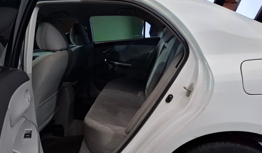 Toyota Corolla 1.8 XEI Sedan 2013