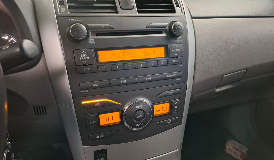Toyota Corolla 1.8 XEI Sedan 2013