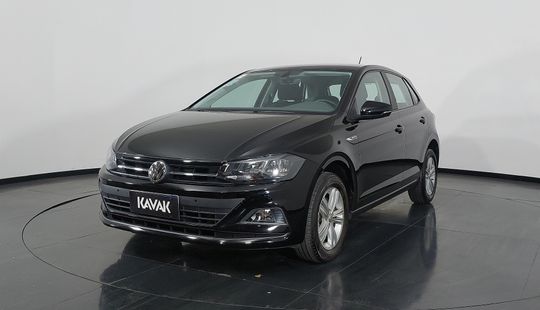 Volkswagen • Polo