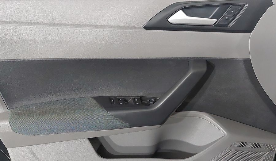 Volkswagen Polo 200 TSI COMFORTLINE Hatchback 2020