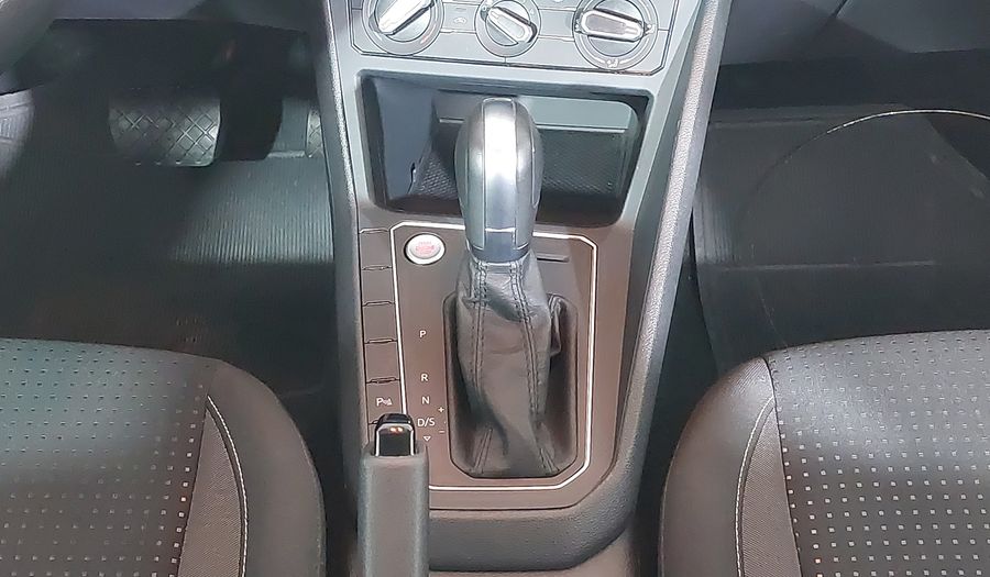 Volkswagen Polo 200 TSI COMFORTLINE Hatchback 2020