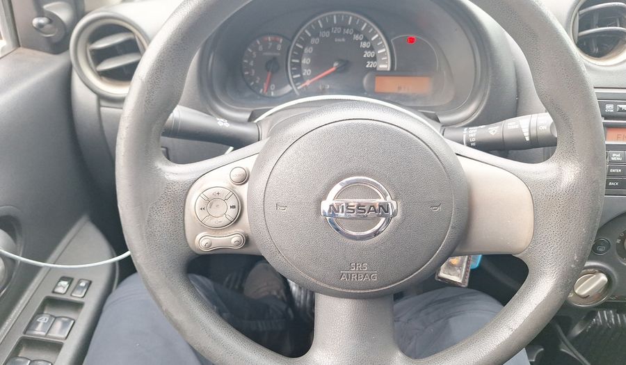 Nissan March 1.6 SENCE AC Hatchback 2013