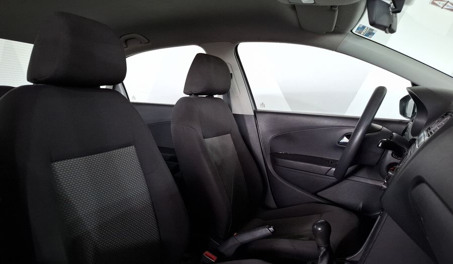 Volkswagen Vento 1.6 STARTLINE Sedan 2019