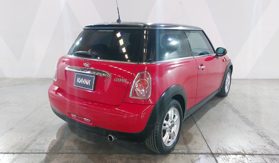 Mini Cooper 1.6 COOPER CLASSIC Hatchback 2013