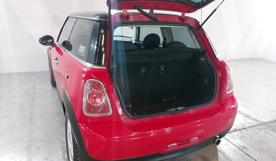 Mini Cooper 1.6 COOPER CLASSIC Hatchback 2013