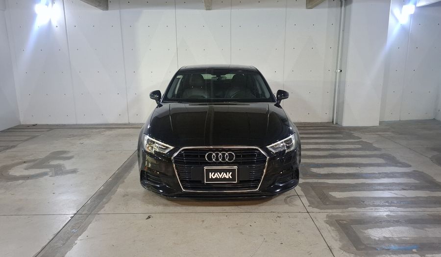 Audi A3 2.0 DYNAMIC DCT Sedan 2018