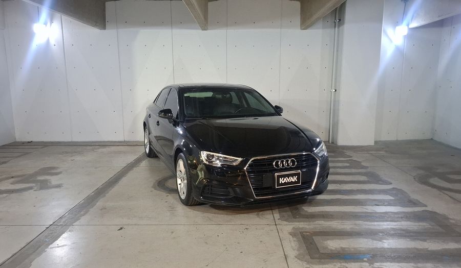 Audi A3 2.0 DYNAMIC DCT Sedan 2018