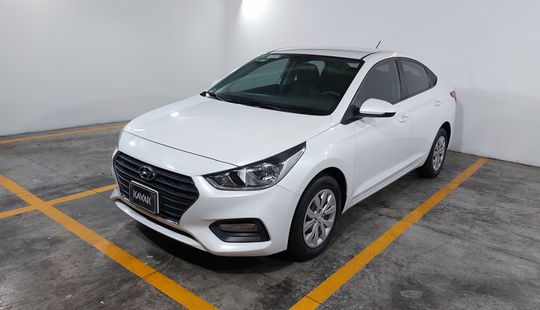 Hyundai • Accent