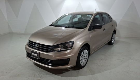 Volkswagen • Vento