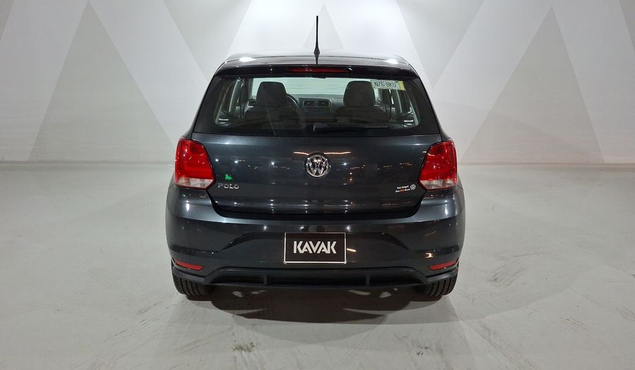Volkswagen Polo 1.6 COMFORTLINE PLUS Hatchback 2021