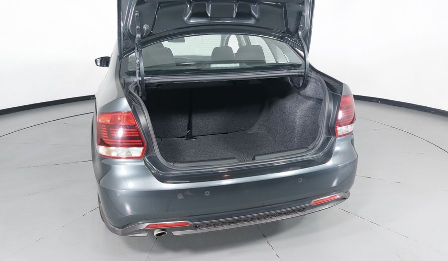 Volkswagen Vento 1.6 COMFORTLINE PLUS AUTO Sedan 2020