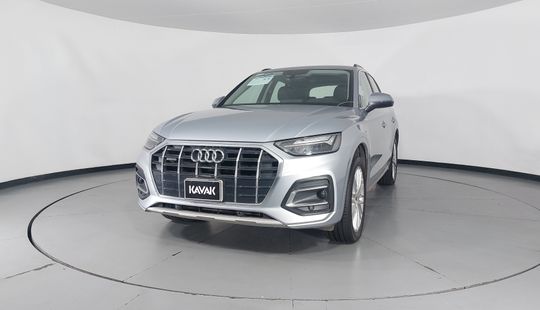 Audi • Q5