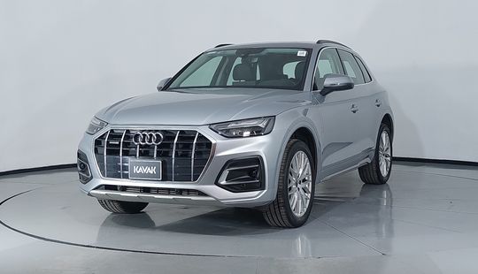 Audi • Q5