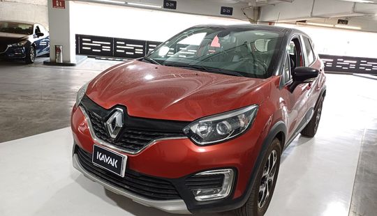 Renault • Captur