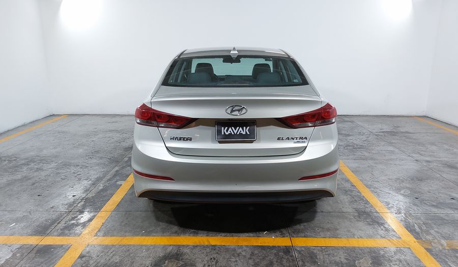 Hyundai Elantra 2.0 LIMITED TECH NAVI AUTO Sedan 2018