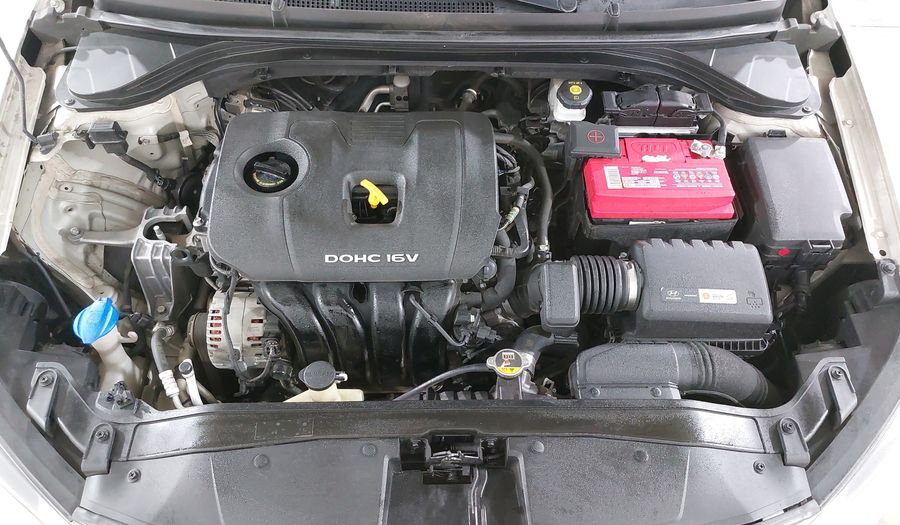 Hyundai Elantra 2.0 LIMITED TECH NAVI AUTO Sedan 2018