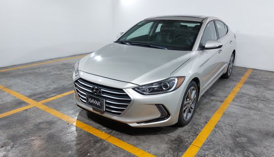 Hyundai • Elantra