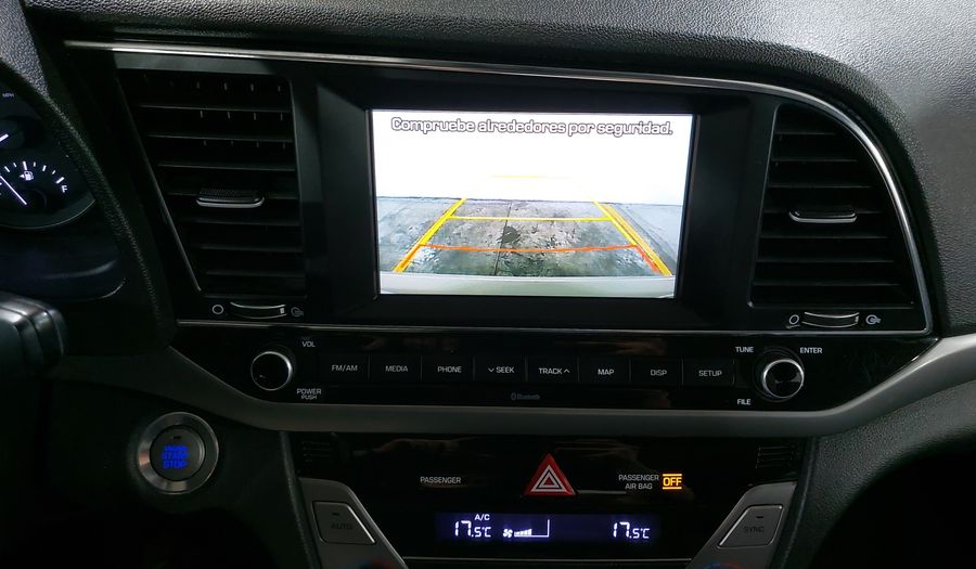 Hyundai Elantra 2.0 LIMITED TECH NAVI AUTO Sedan 2018