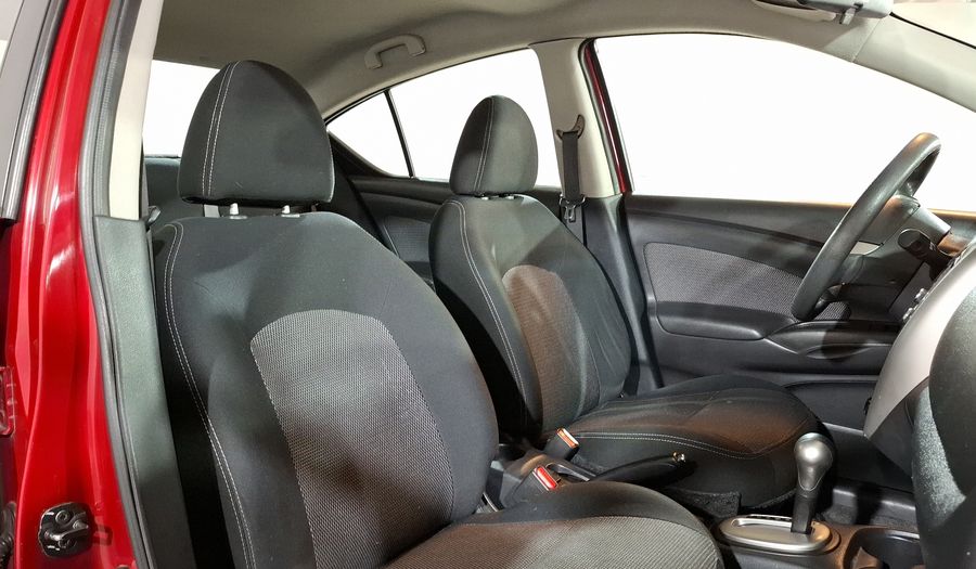 Nissan Versa 1.6 ADVANCE TA AC Sedan 2015