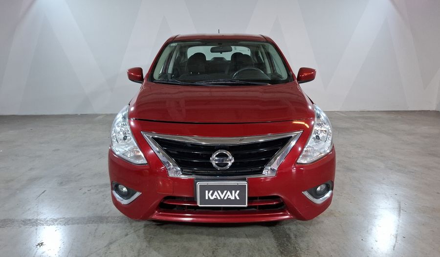 Nissan Versa 1.6 ADVANCE TA AC Sedan 2015