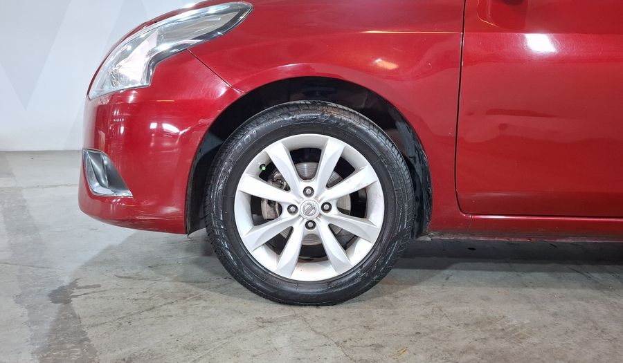 Nissan Versa 1.6 ADVANCE TA AC Sedan 2015