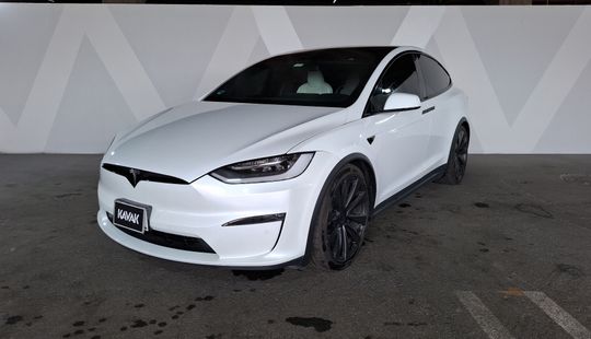 Tesla • Model X