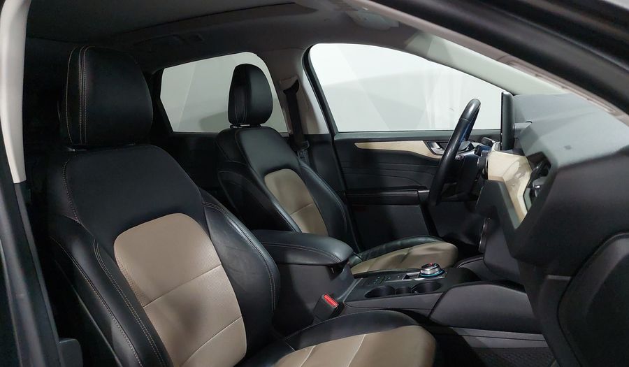 Ford Escape 2.5 HEV TITANIUM CVT Suv 2021