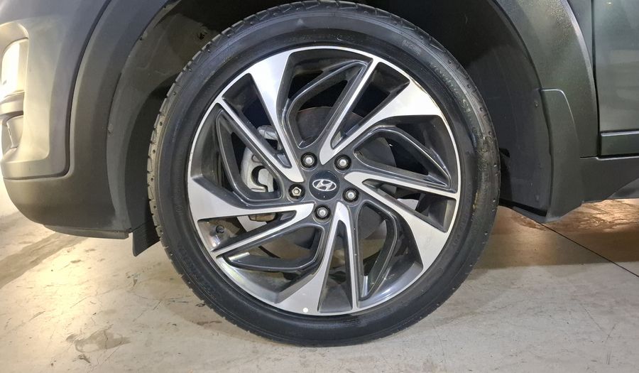 Hyundai Tucson 2.4 LIMITED TECH AUTO Suv 2021