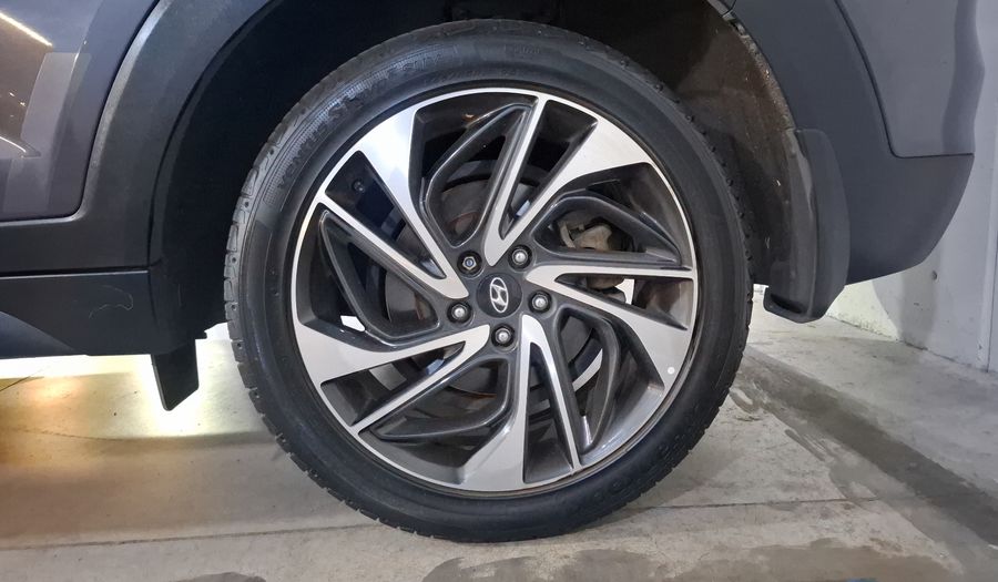 Hyundai Tucson 2.4 LIMITED TECH AUTO Suv 2021