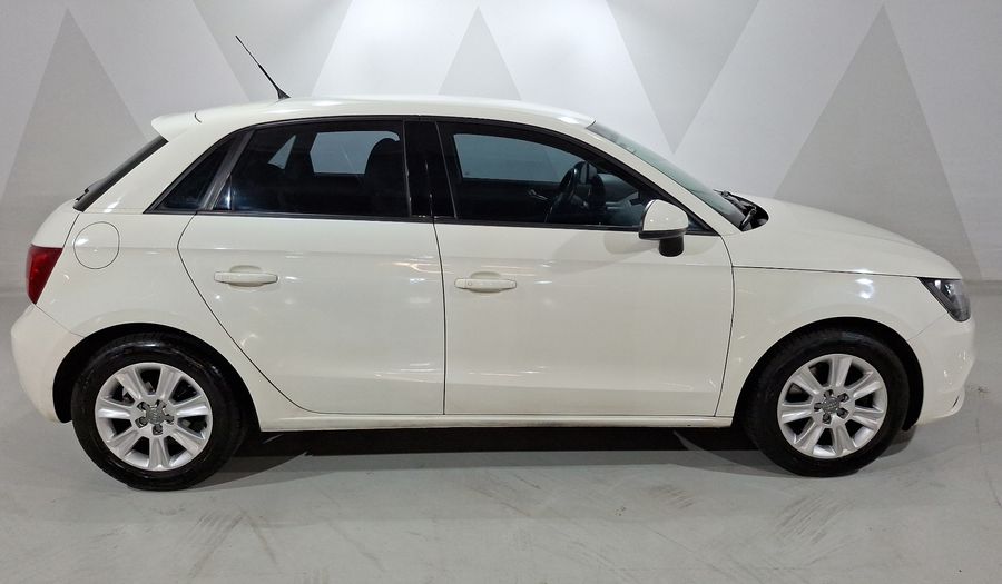 Audi A1 1.4 TFSI COOL S TRONIC Hatchback 2015