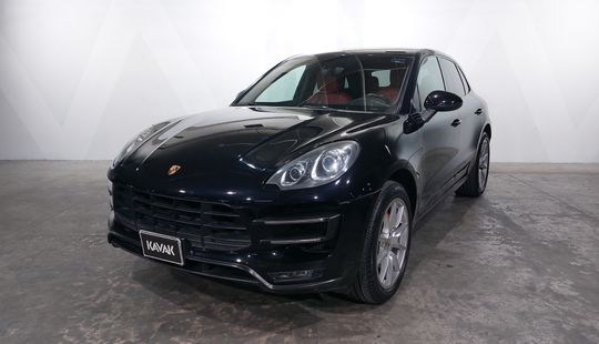 Porsche • Macan