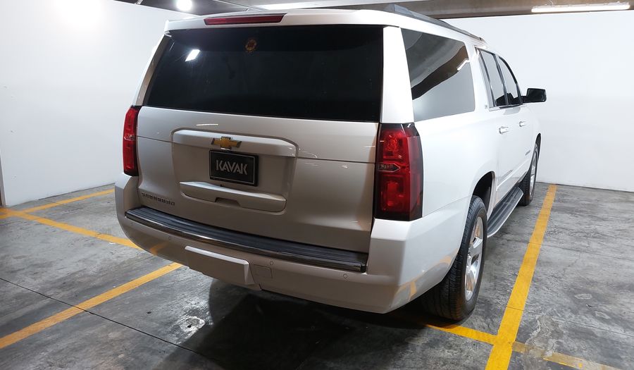 Chevrolet Suburban 5.3 D LTZ AT 4WD Suv 2016