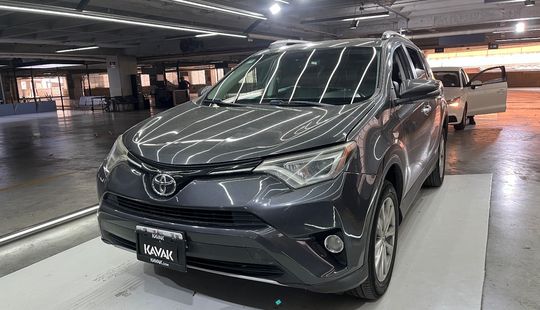 Toyota • RAV4
