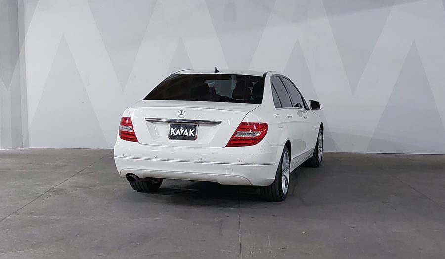 Mercedes Benz Clase C 1.8 200 CGI SPORT AT Sedan 2012