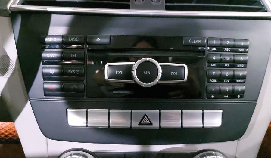 Mercedes Benz Clase C 1.8 200 CGI SPORT AT Sedan 2012