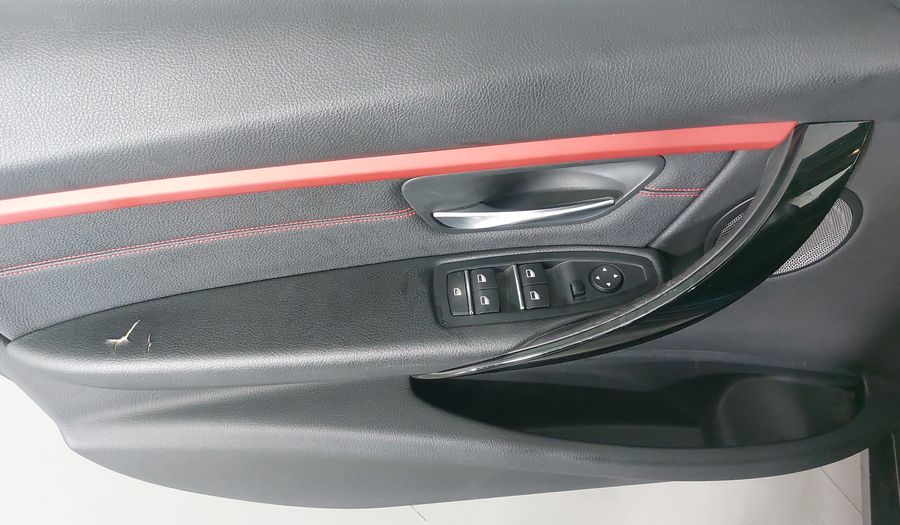 Bmw Serie 3 2.0 320IA SPORT LINE AUTO Sedan 2018