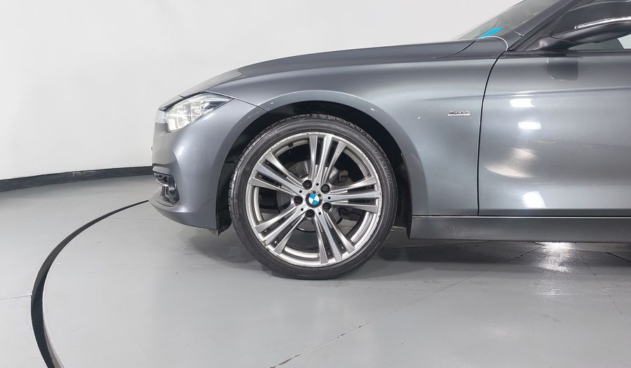 Bmw Serie 3 2.0 320IA SPORT LINE AUTO Sedan 2018