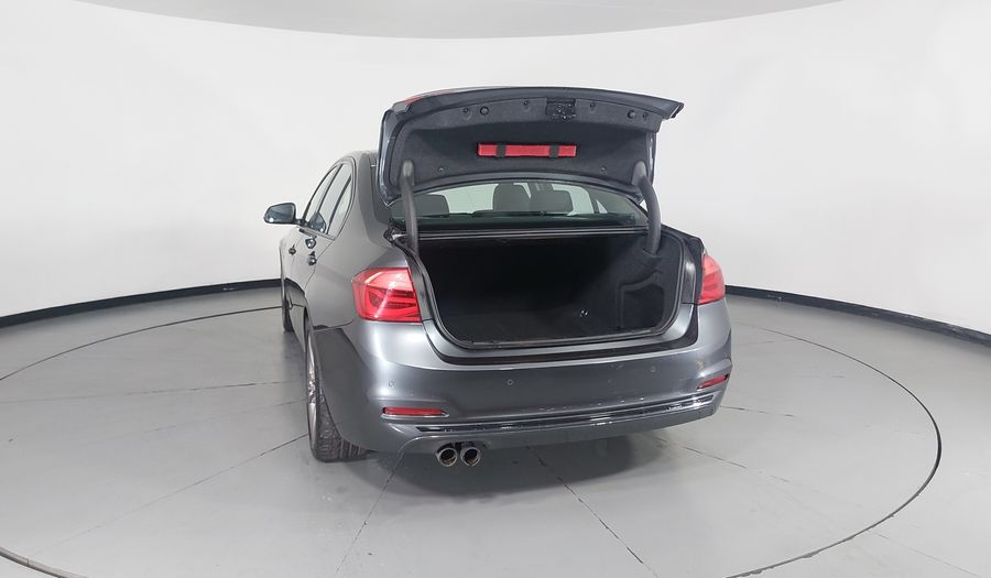 Bmw Serie 3 2.0 320IA SPORT LINE AUTO Sedan 2018